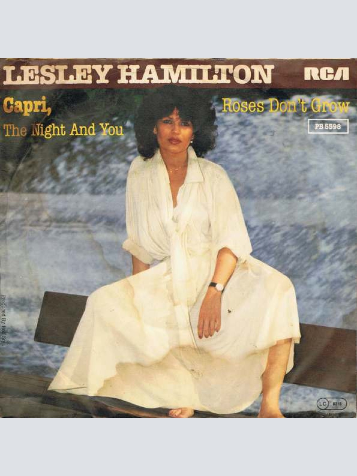 Vinyl / Lesley Hamilton - Capri, The Night And You / Roses Don't Grow