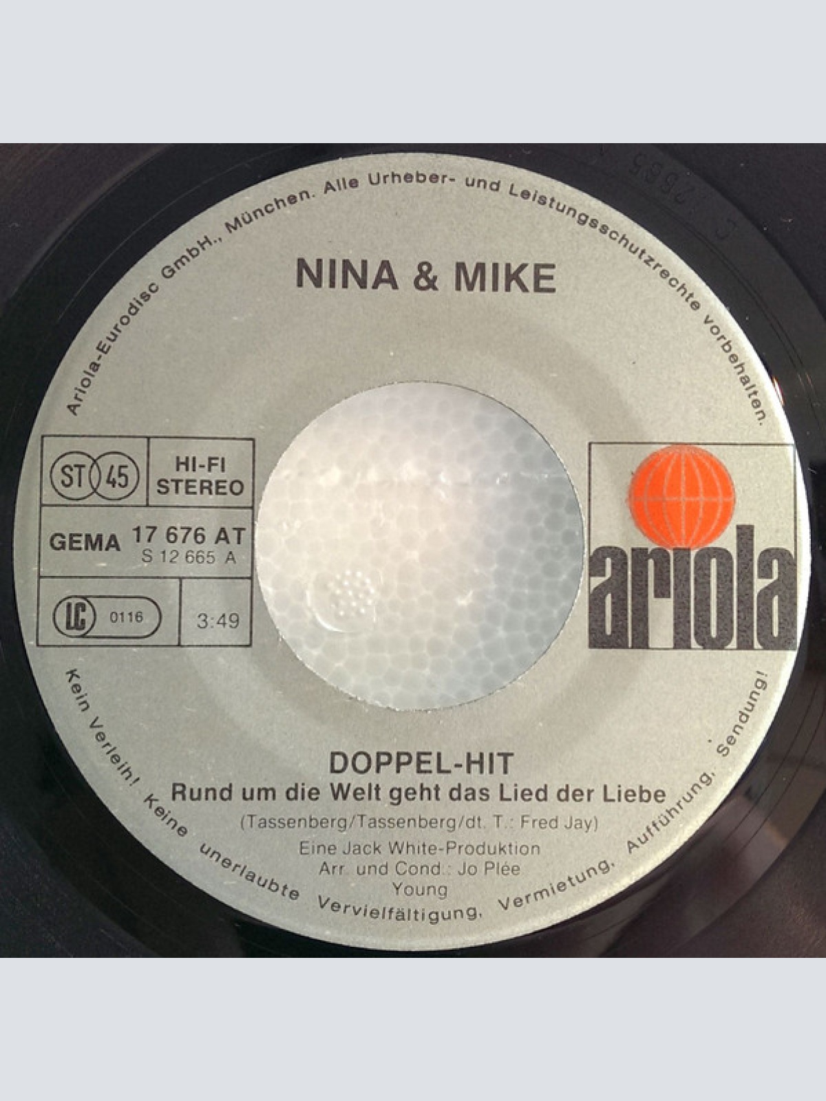 Vinyl / Nina & Mike - Fahrende Musikanten / Rund Um Die Welt Geht Das Lied Der Liebe