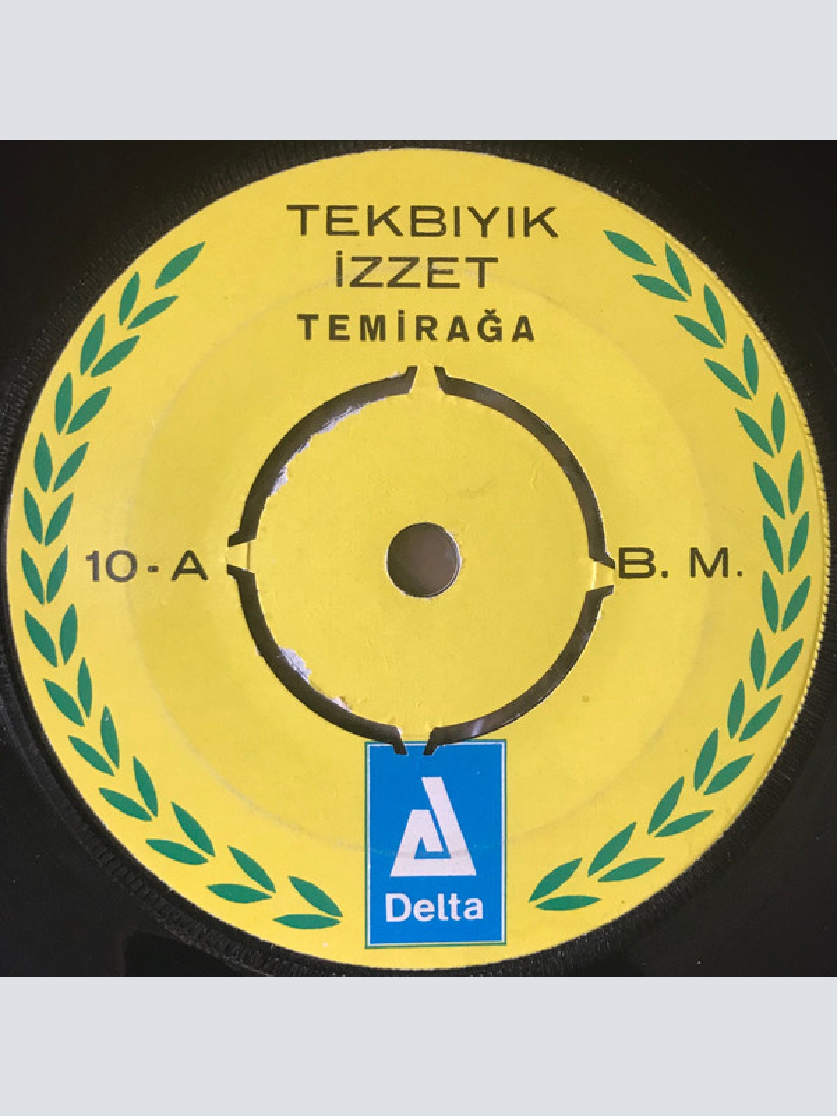 Vinyl / Tekbıyık İzzet* - Temiraǧa / Lâmbada Şişesiz