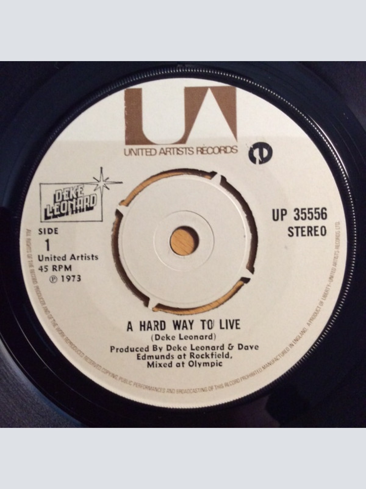 Vinyl / Deke Leonard - A Hard Way To Live