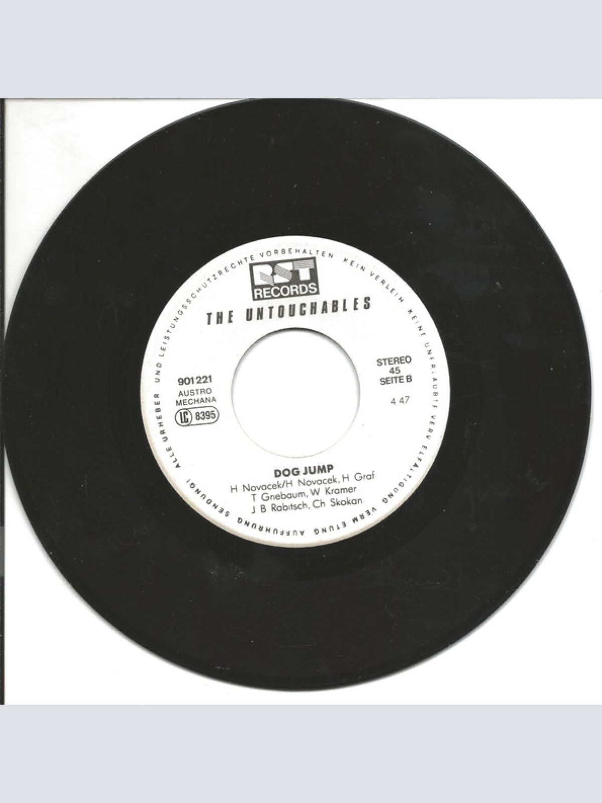 Vinyl / The Untouchables (29) - Minnie The Moocher (Hi-Dee-Ho!)