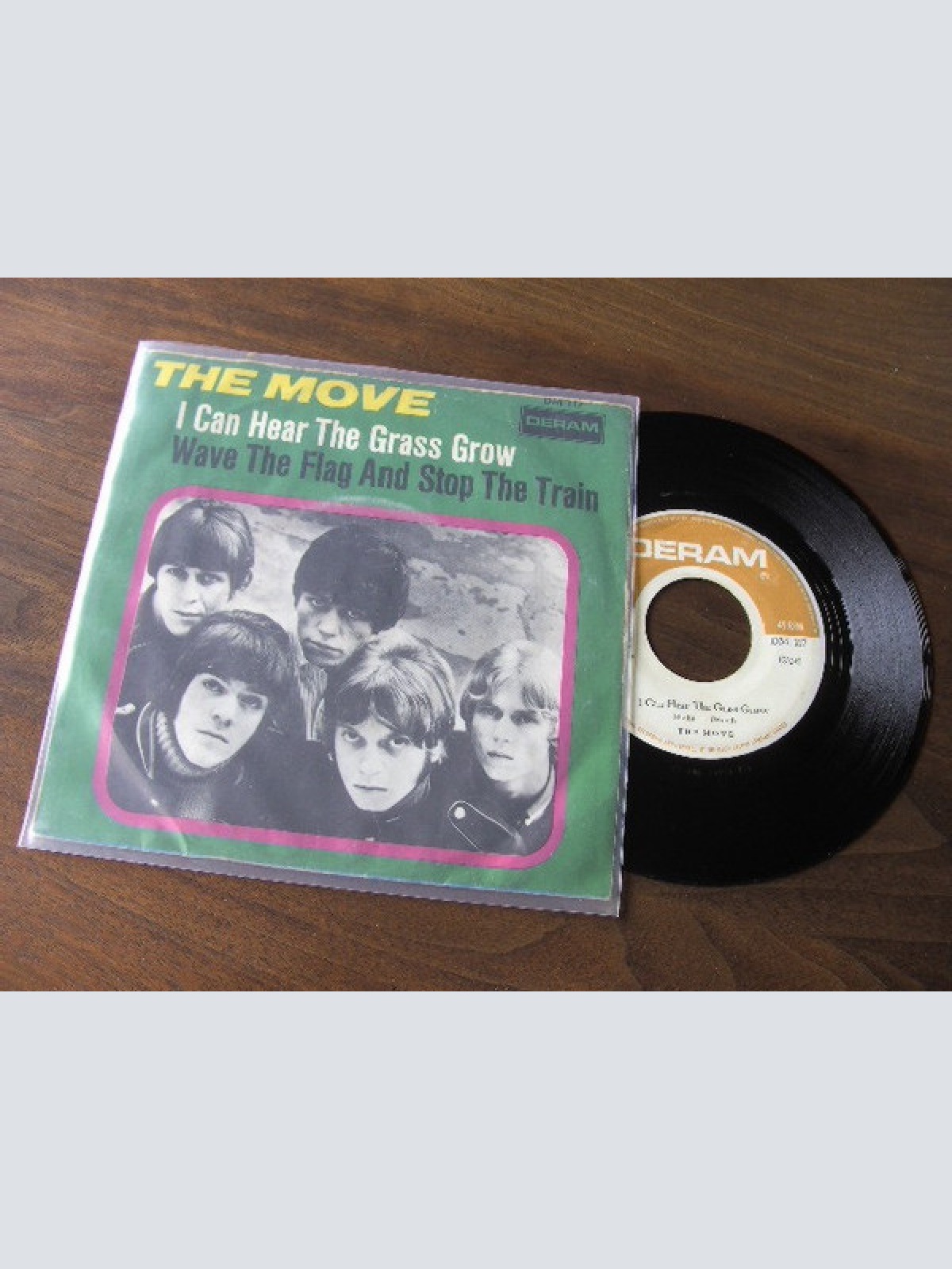 Vinyl / The Move - I Can Hear The Grass Grow / Wave The Flag And Stop The Train