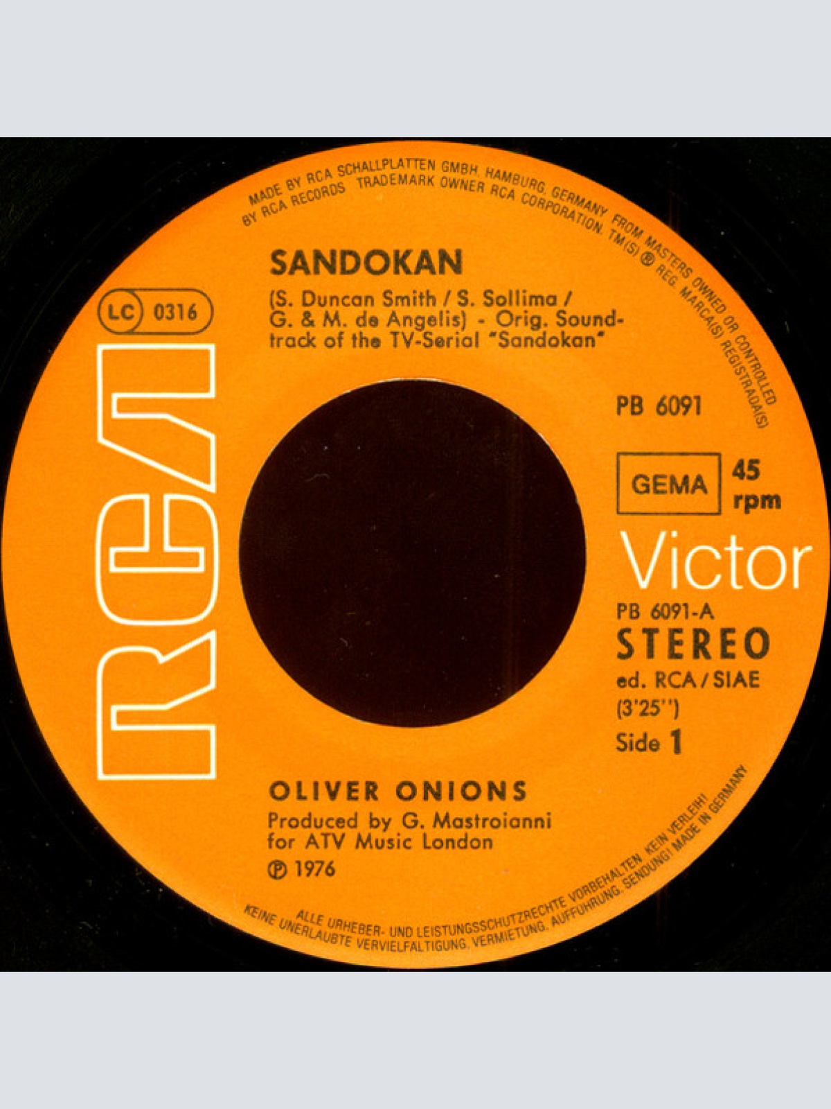 Vinyl / Oliver Onions - Sandokan