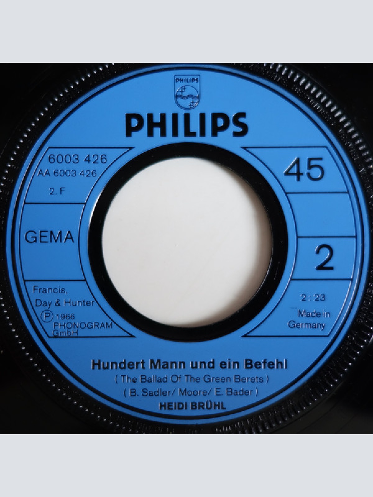 Vinyl / Heidi Brühl - Wir Wollen Niemals Auseinandergehn / Hundert Mann Und Ein Befehl