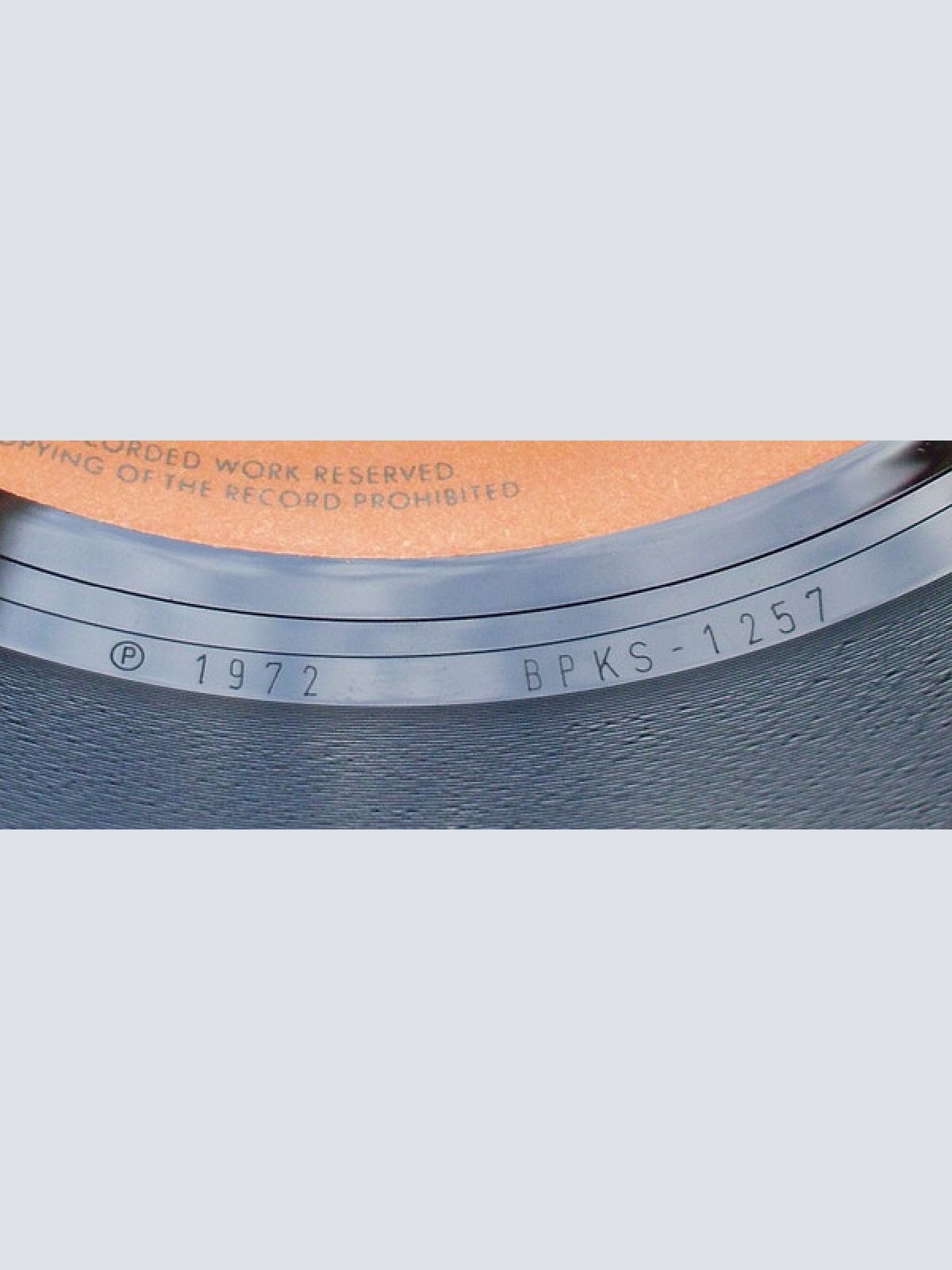 Vinyl / Elvis* - Burning Love / It's A Matter Of Time