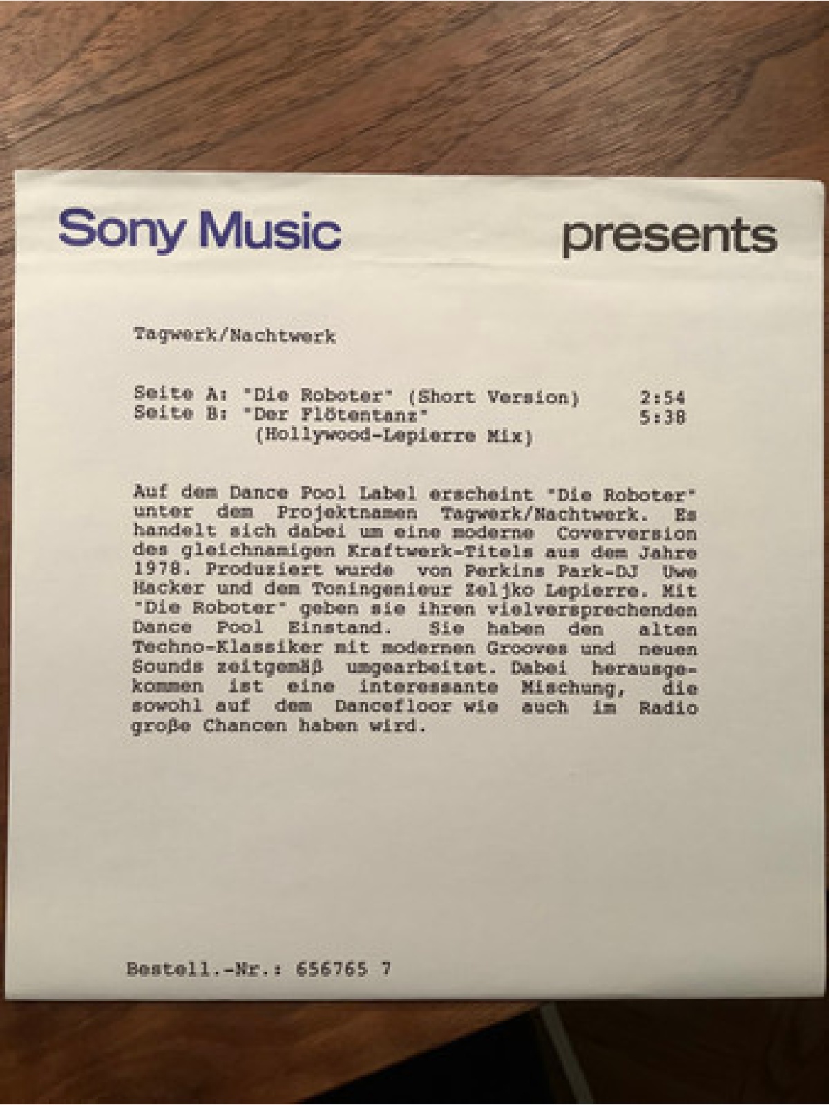 Vinyl / Nachtwerk / Tagwerk - Die Roboter / Der Flötentanz