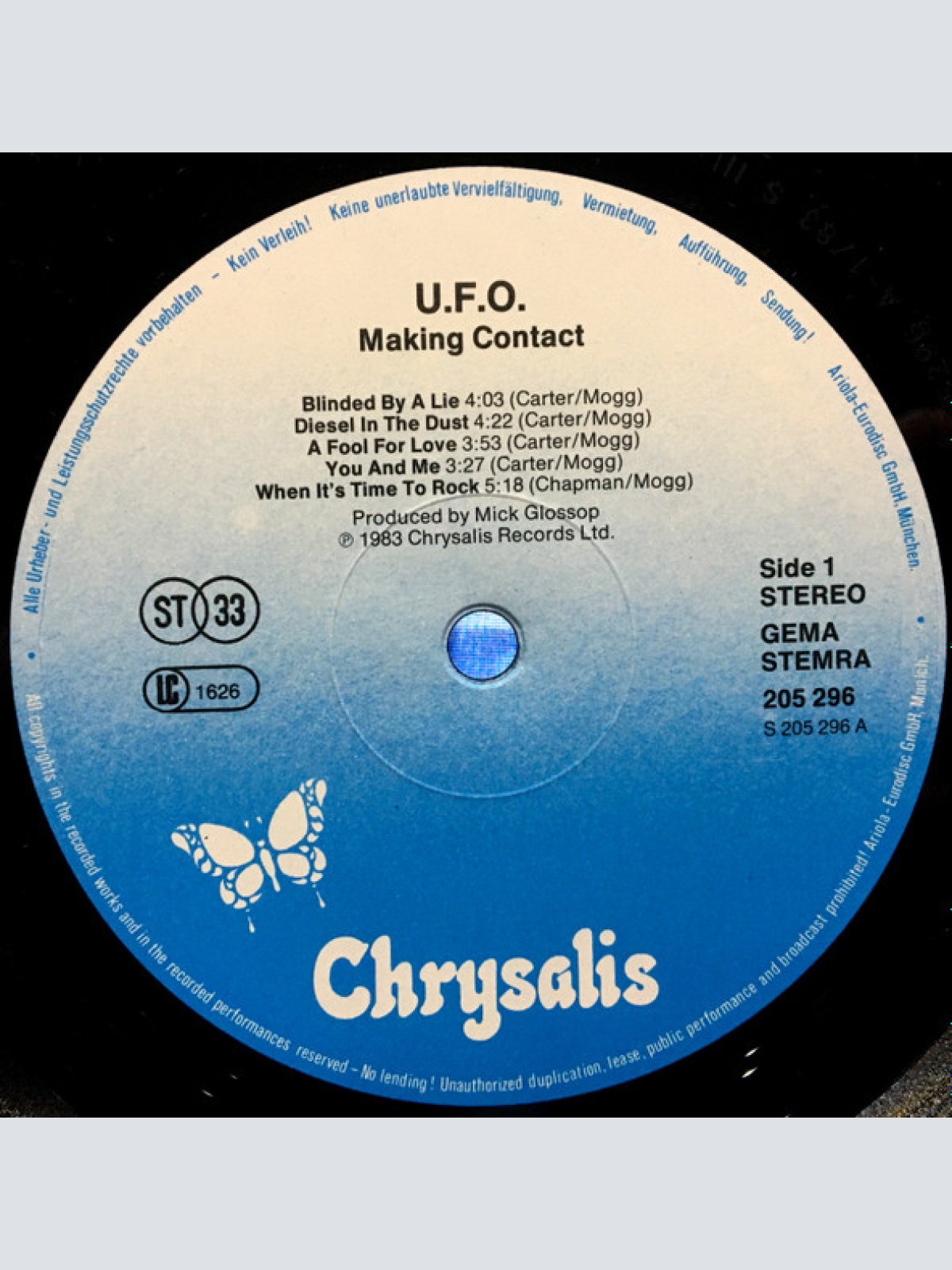 Vinyl / UFO (5) - Making Contact