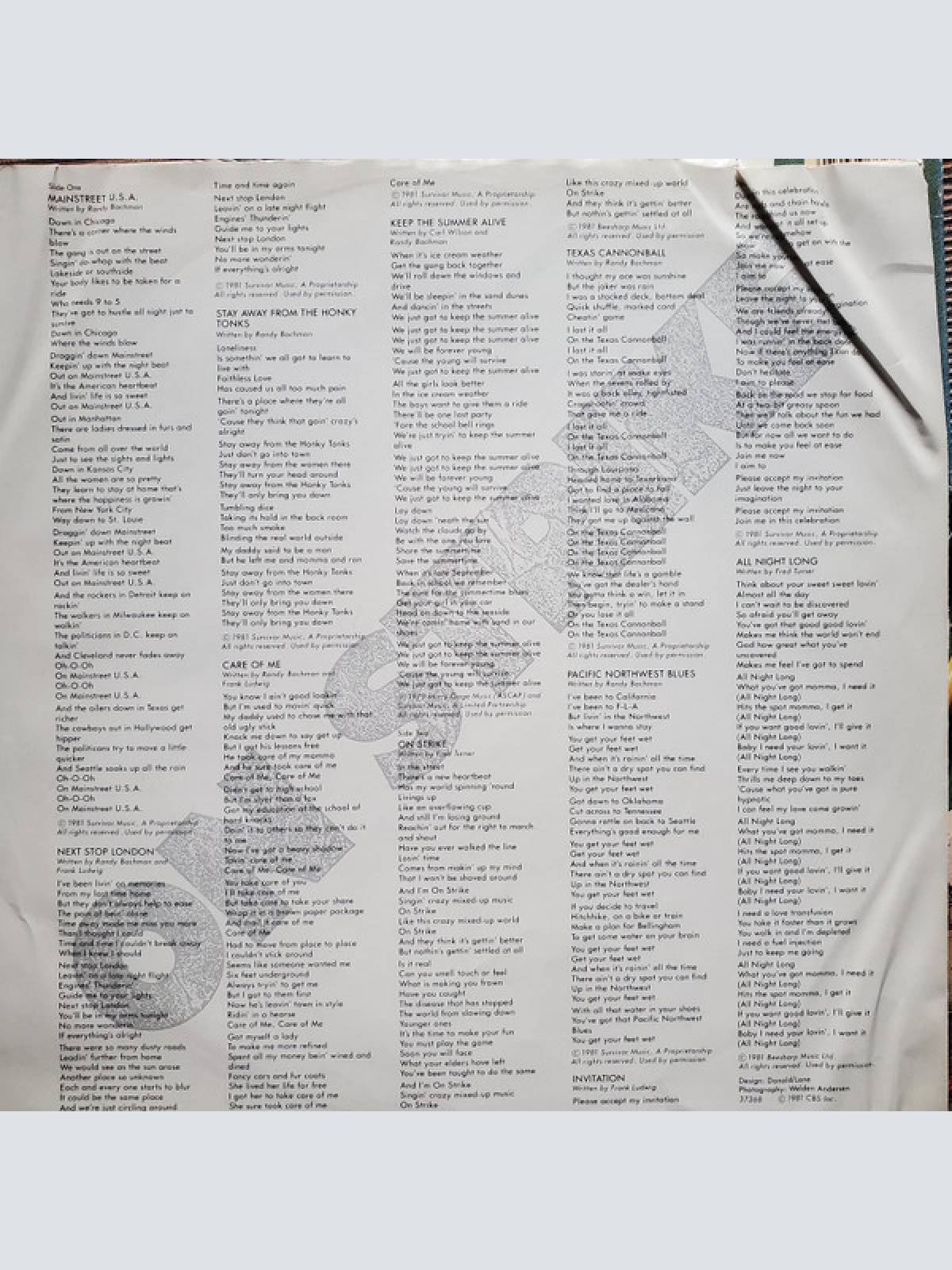 Vinyl / Union (17) - On Strike