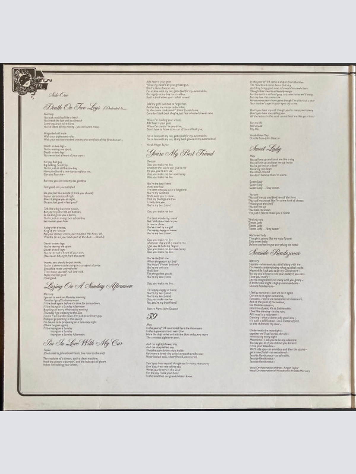 Vinyl / Queen - A Night At The Opera