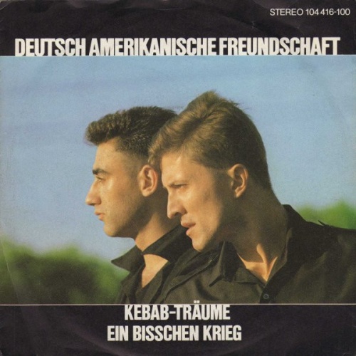 Vinyl / Deutsch Amerikanische Freundschaft - Kebab-Träume / Ein Bisschen Krieg