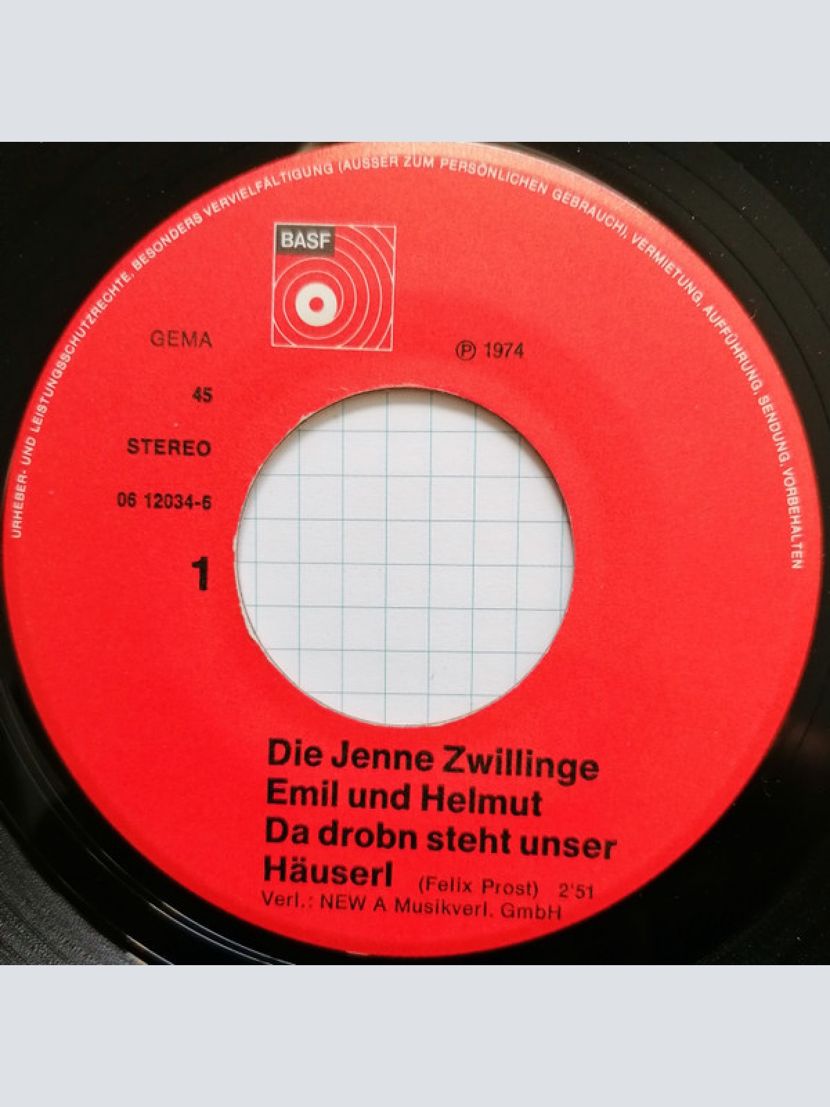 Vinyl / Die Jenne Zwillinge Emil Und Helmut - Da Drobn Steht Unser Häuserl / Bergvagabunden-kinder