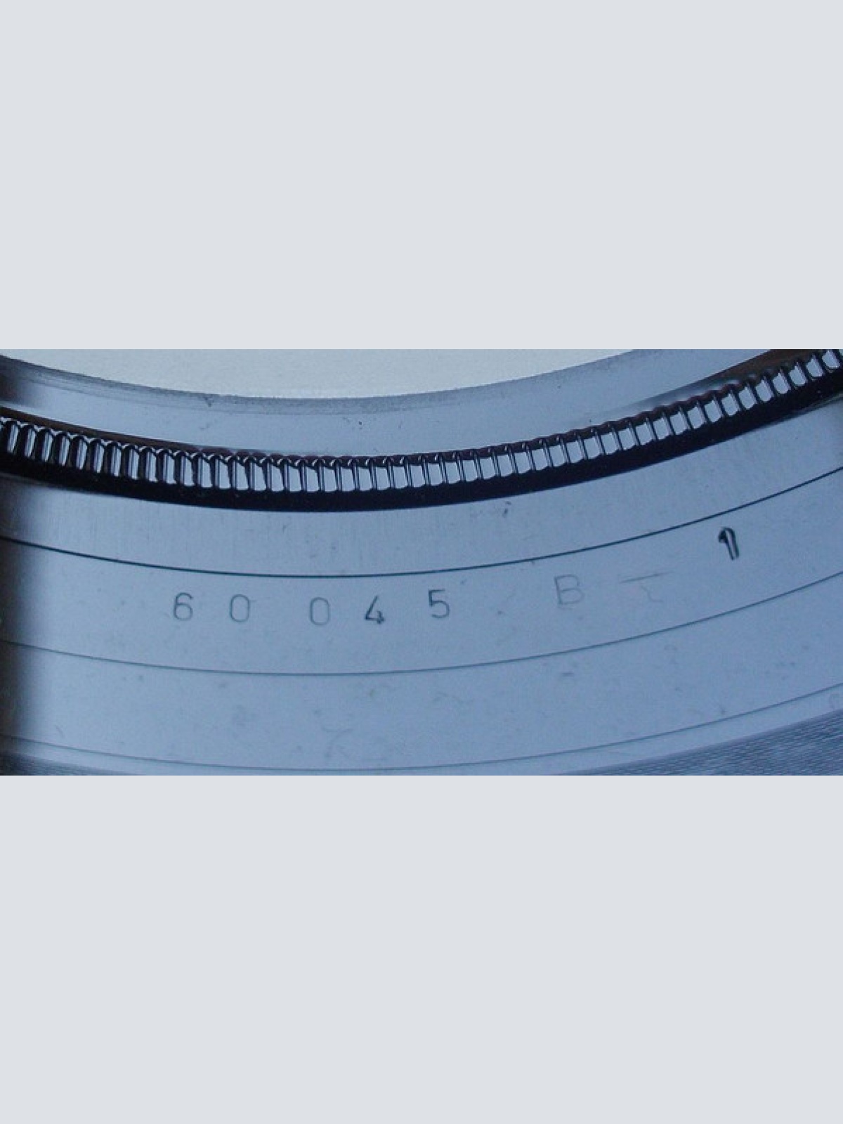 Vinyl / Queen - We Are The Champions B/W We Will Rock You