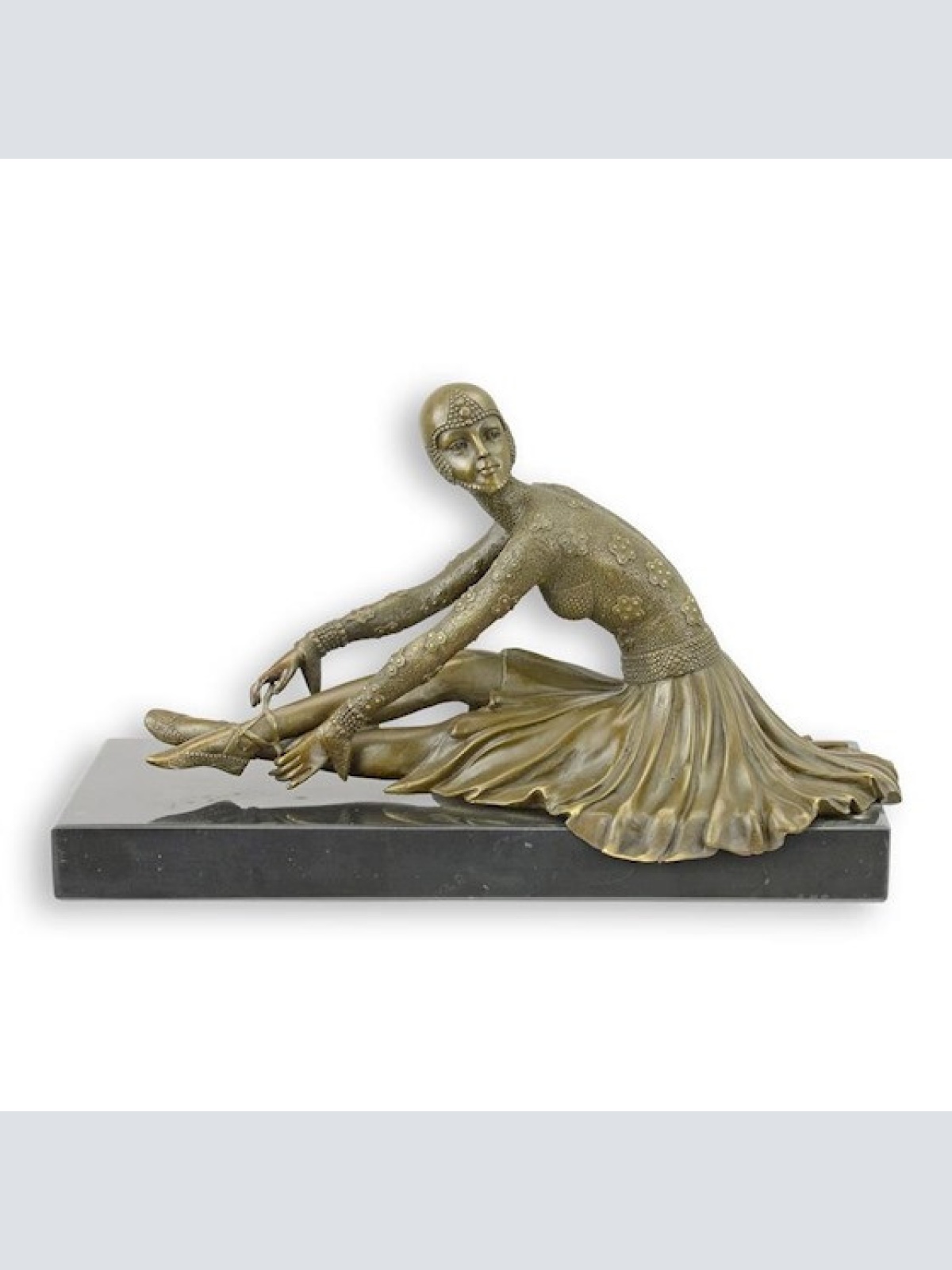 Bronze Skulptur auf Marmor Tanara Tänzerin sitzend H 16,5 L 14,2 NLDC-15
