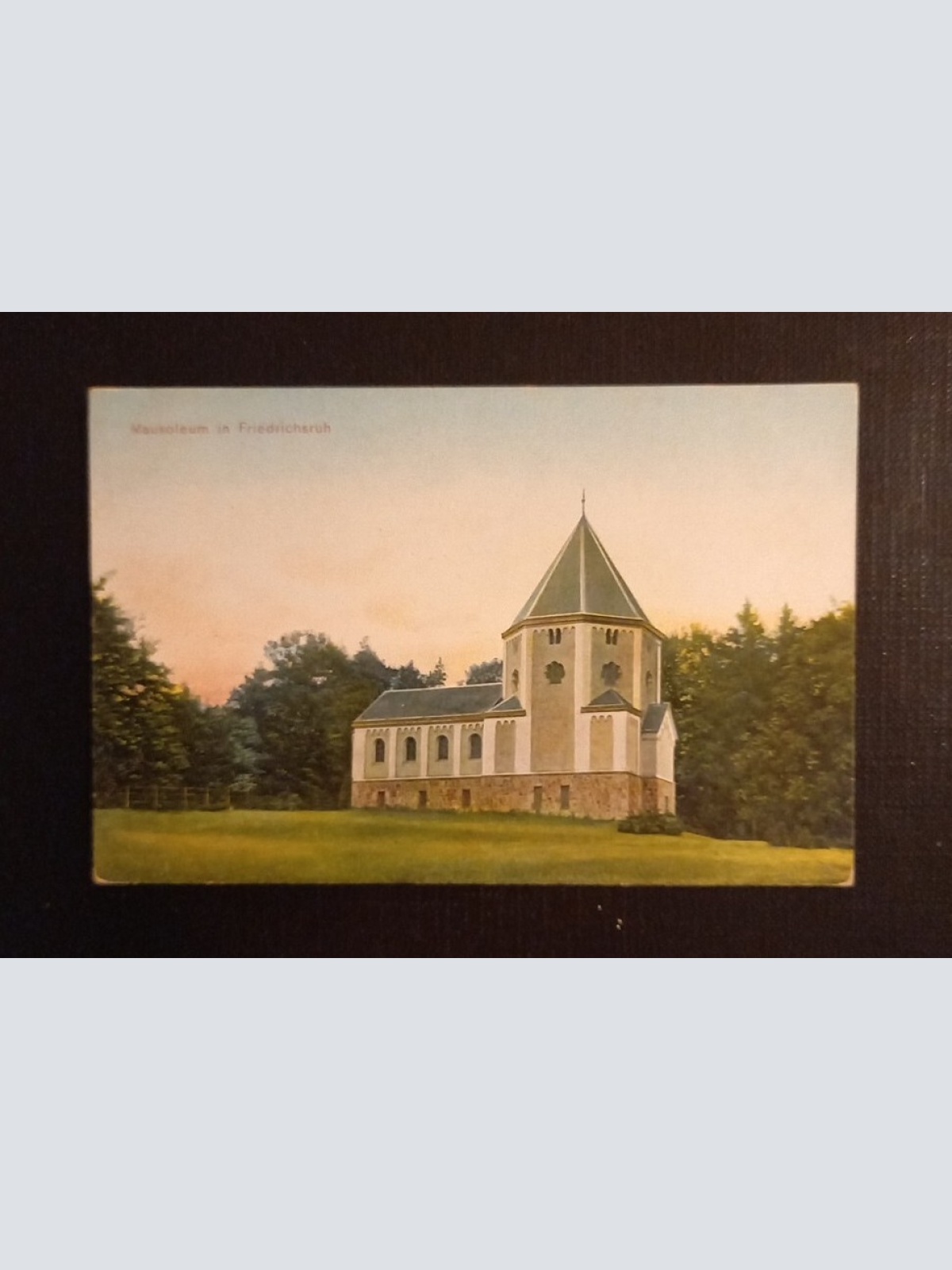 Mausoleum In Friedrichsruh 650094 Ga E