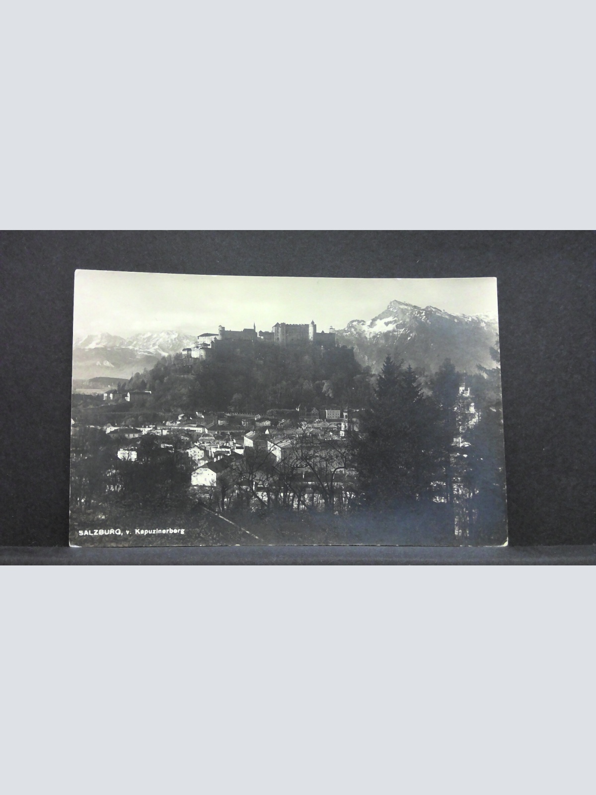 Salzburg vom Kapuzinerberg Festung Hohensalzburg JW 165439