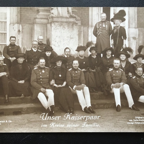 Unser Kaiserpaar im Kreise seiner Familie - Soldaten Militär Krieg 400608 TH SH1