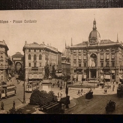 Milano Piazza Cordusio Italien 800013 Gr