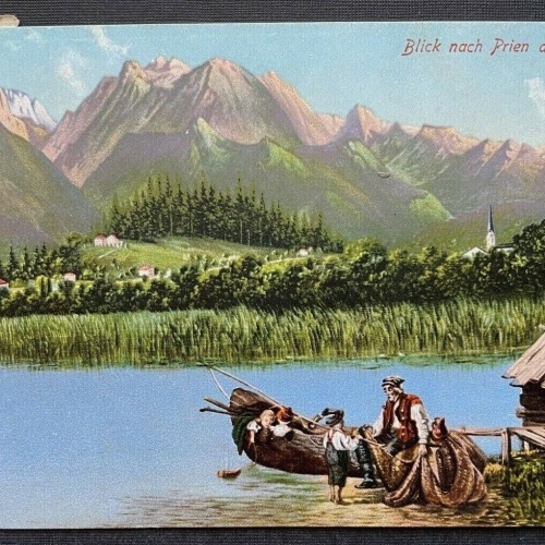 Blick nach Prien am Chiemsee Berg Gebirge Boot Haus Bayern Deutschland 400261 TH