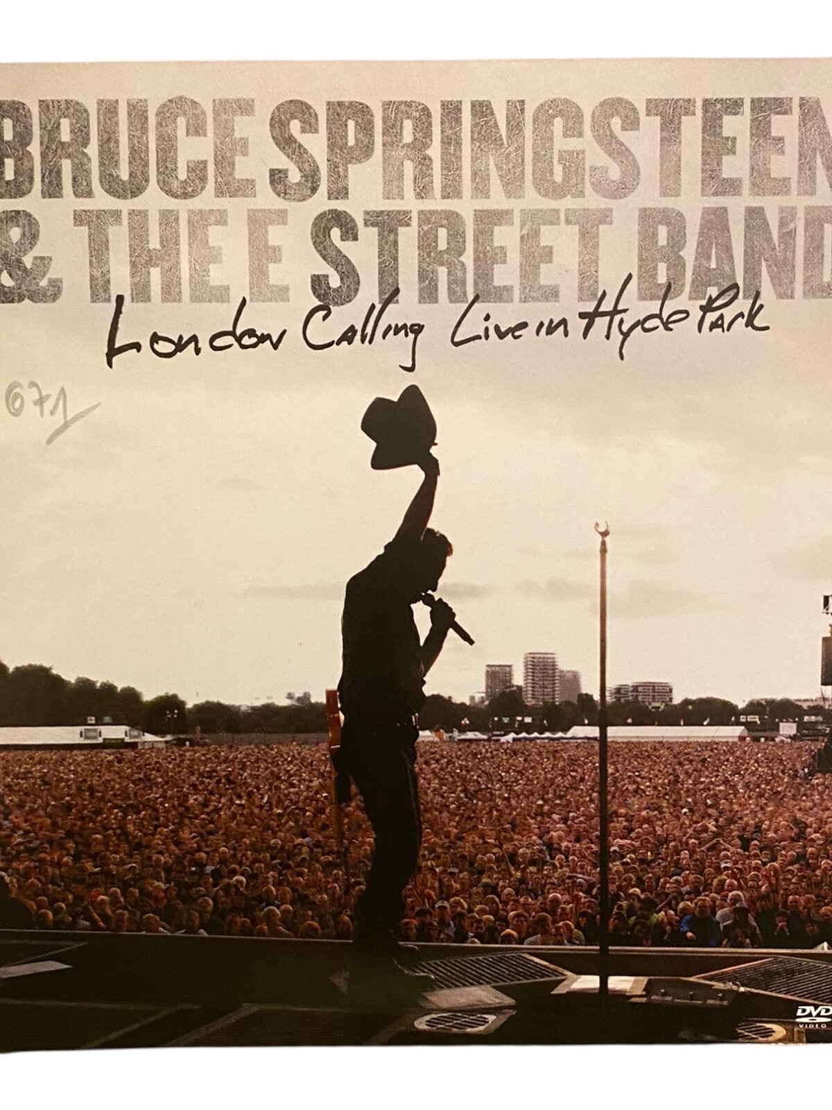 671 BRUCE SPRINGSTEEN & THE STREET BAND London Calling Live in Hyde Park