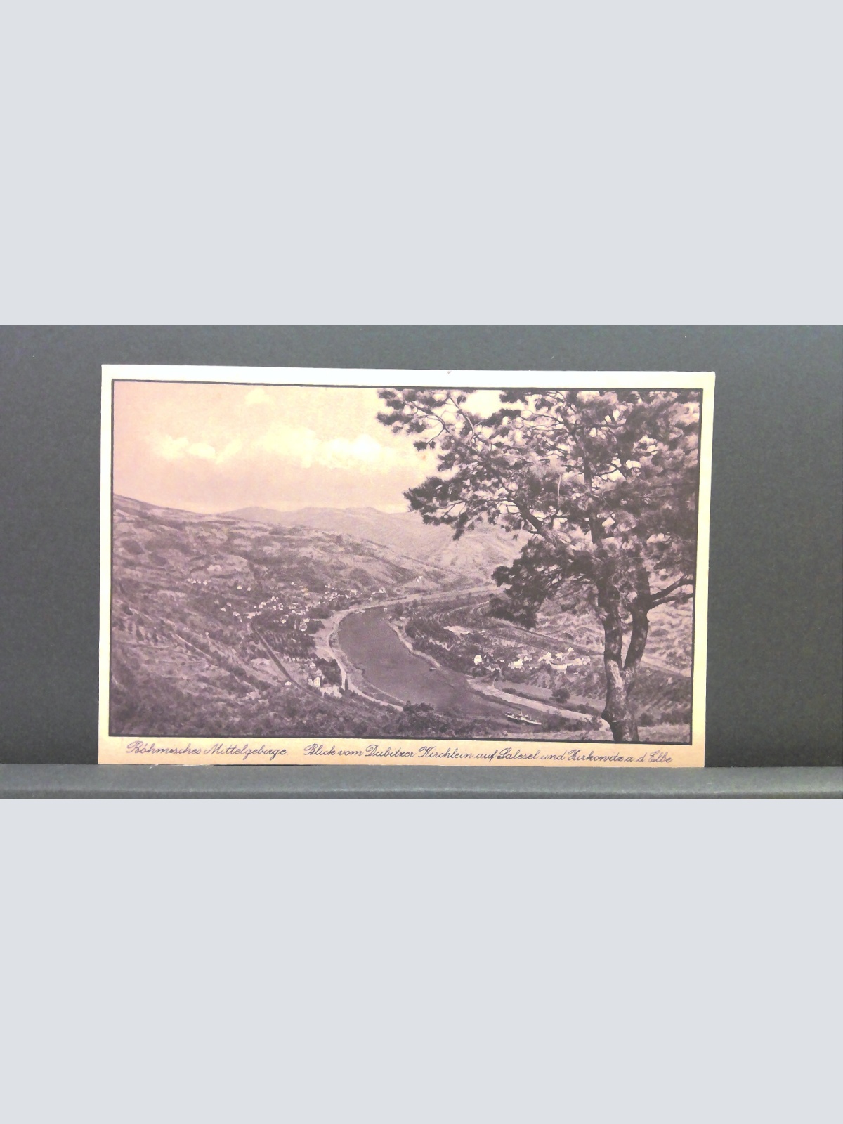 Böhmisches Mittelgebirge Blick vom Dubitzer Kirchlein auf Elbe JW 650294 C