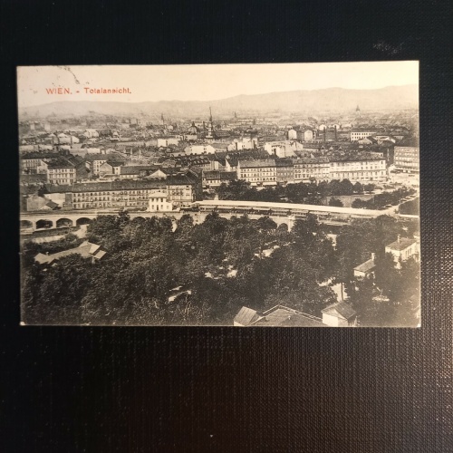 Wien Totalansicht 410518 gr