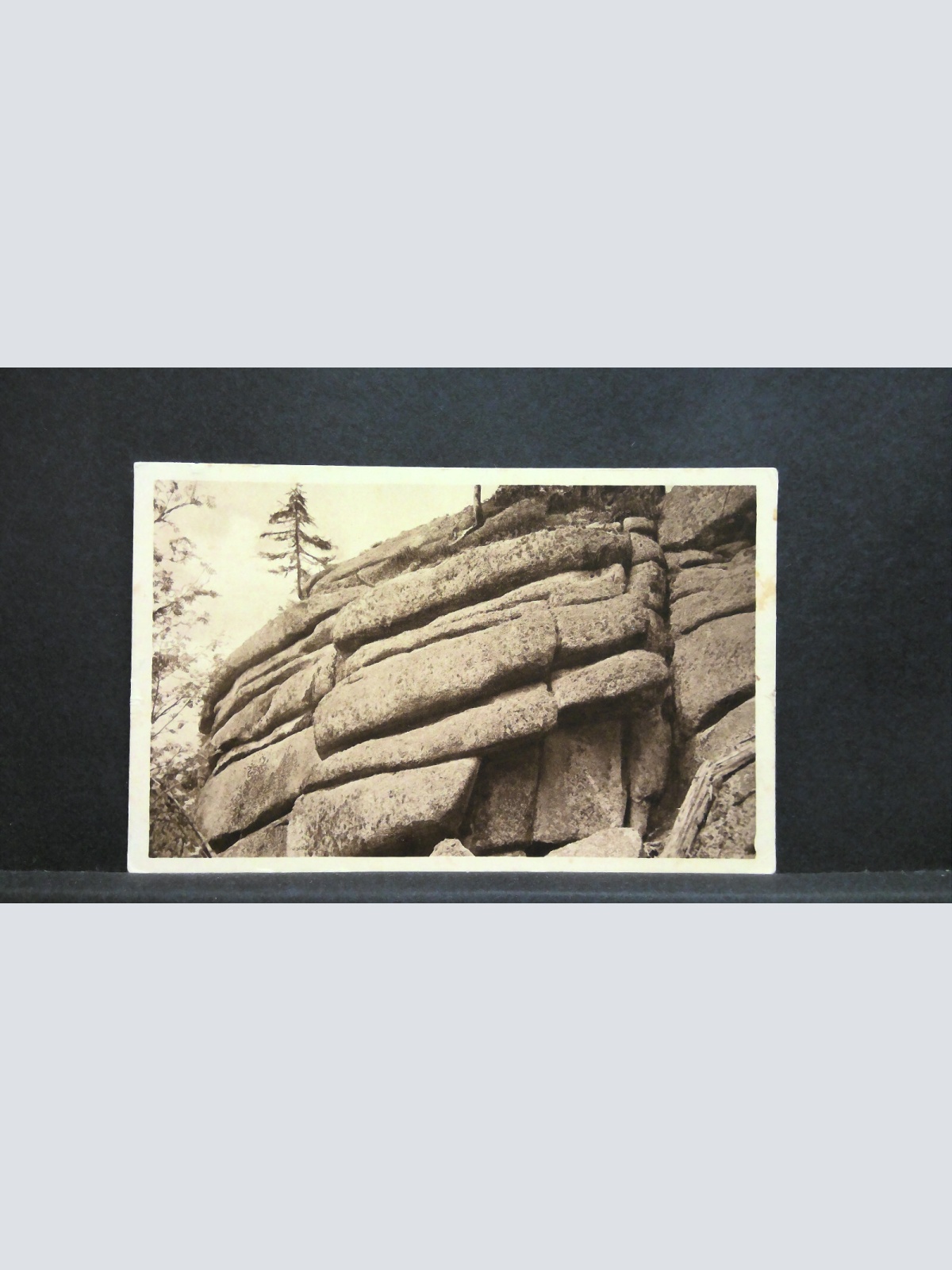 Haidmühle Felsenpartie am Steinberg Dreisesselgebiet 140422 jw J