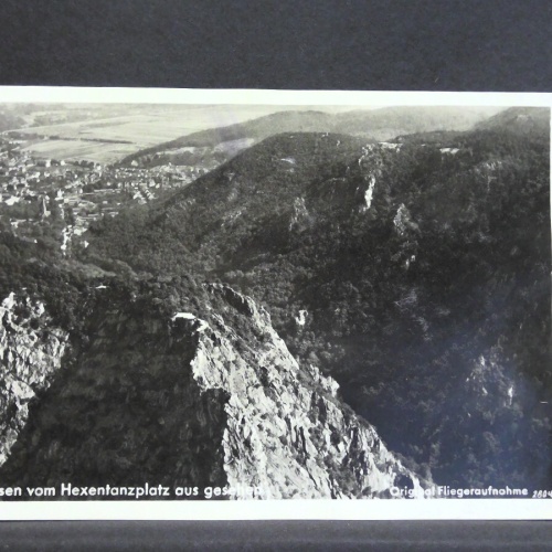 Roßtrappfelsen vom Hexentanzplatz aus gesehen Fliegeraufnahme 40041 jw J