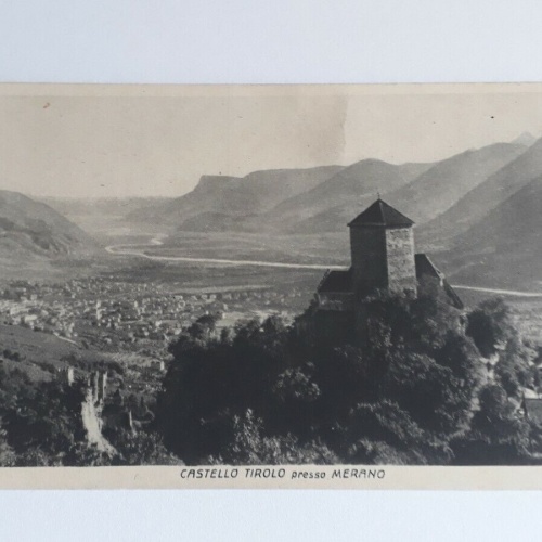 Castillo Tirolo presso Merano.20394
