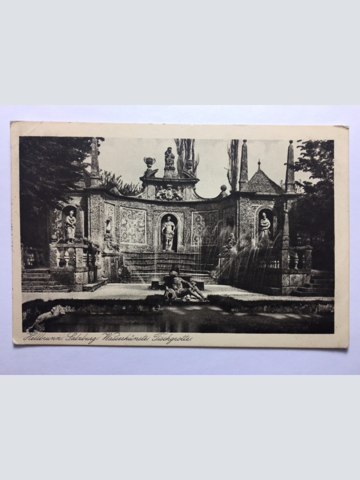 Salzburg - Hellbrunn Wasserkünste / Tischgrotte 11077