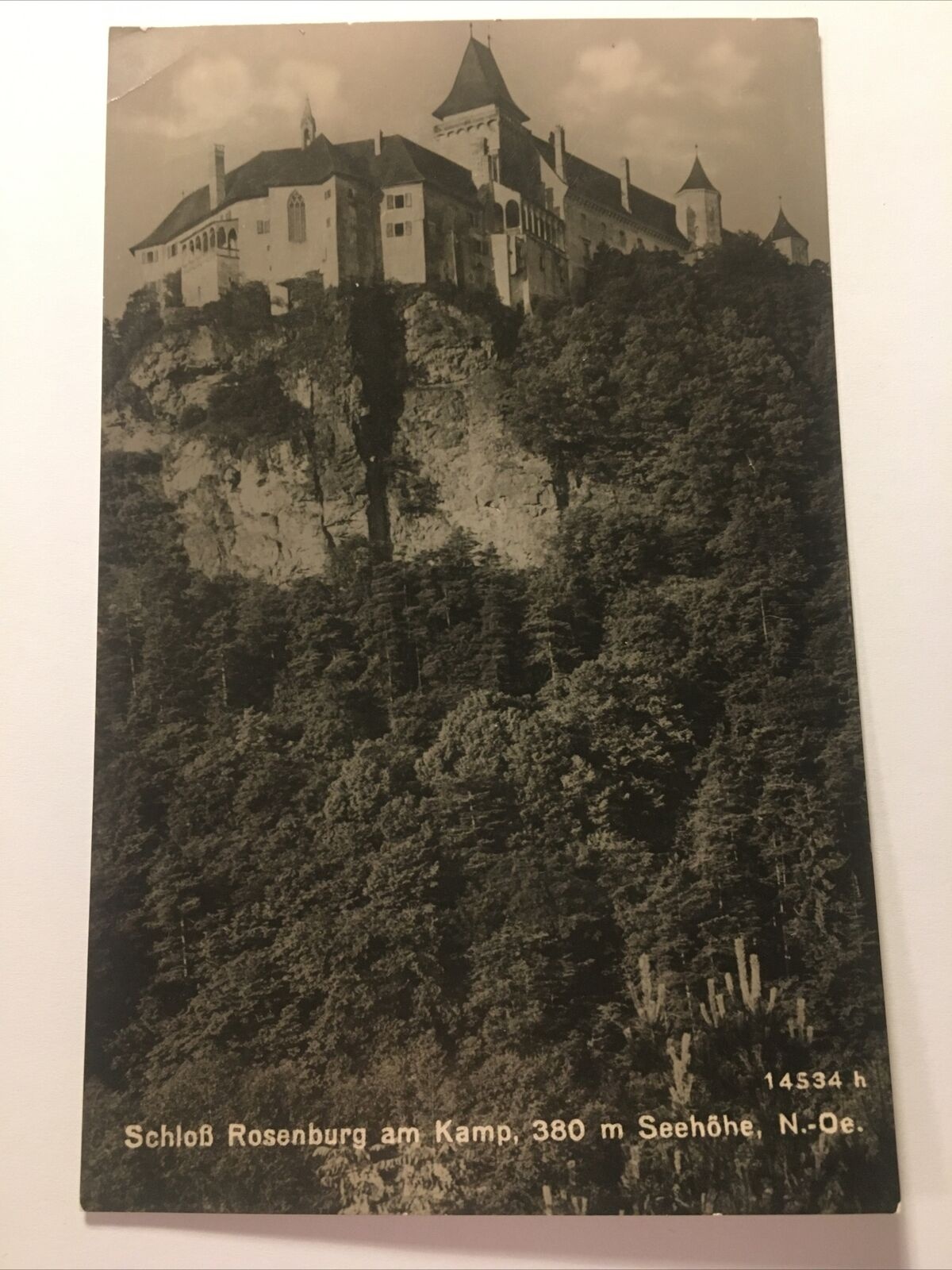Schloß Rosenburg am Kamp. 539. ShNö