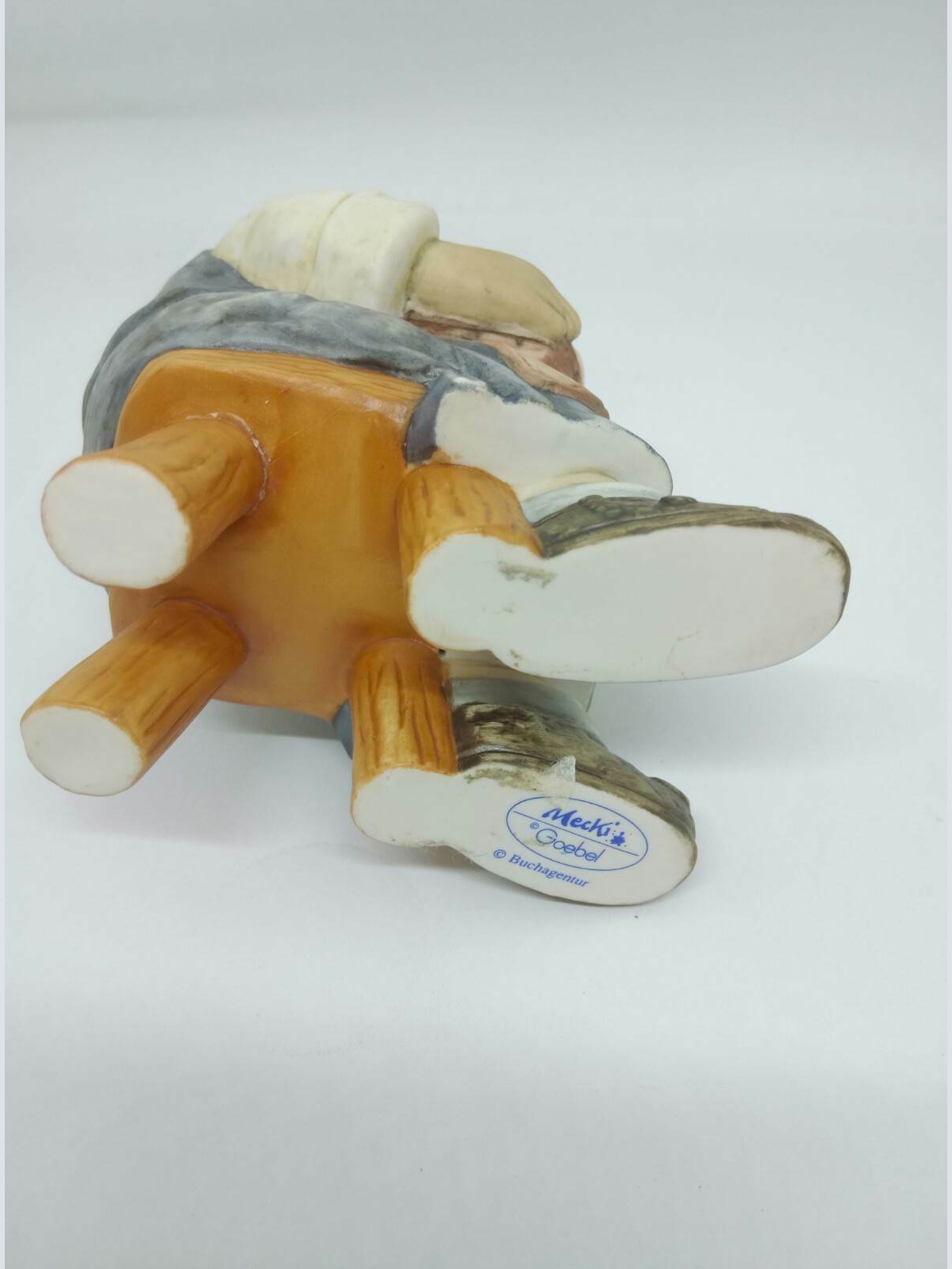 Goebel Figur Mecki mit Korb 13cm 50202