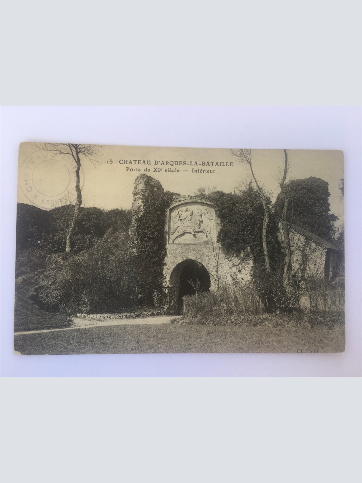 Chateau d‘ arques -la - bataille. 562.