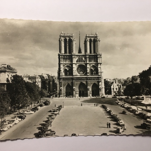 Paris 656