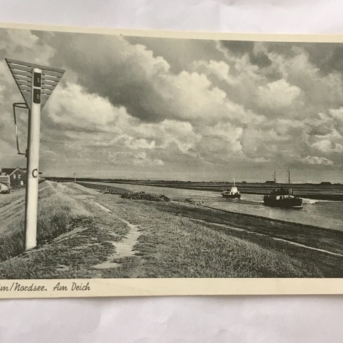 AK, Husum, Nordsee, Am Deich, Küste (110264 BW)