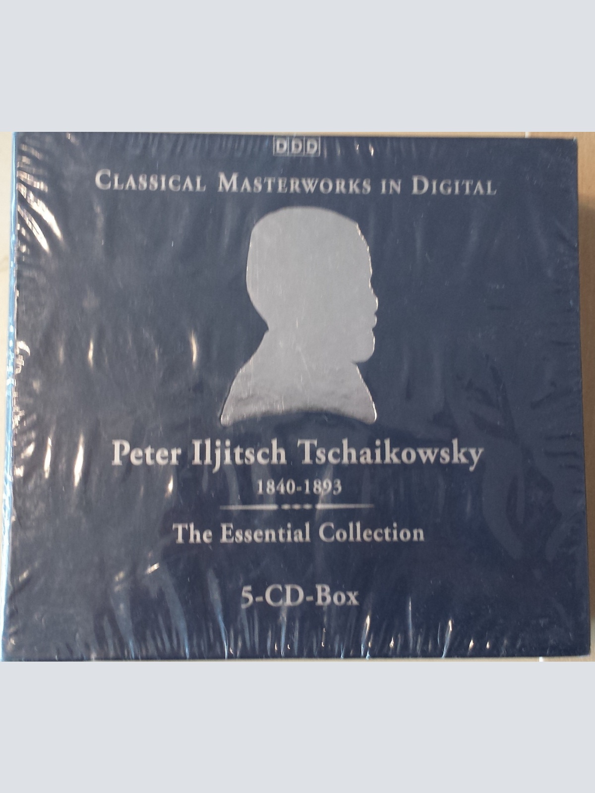 CD--PETER ILJITSCH TSCHAIKOWSKY--THE ESSENTIAL COLLECTION--5 CD BOX--NEU -OVP