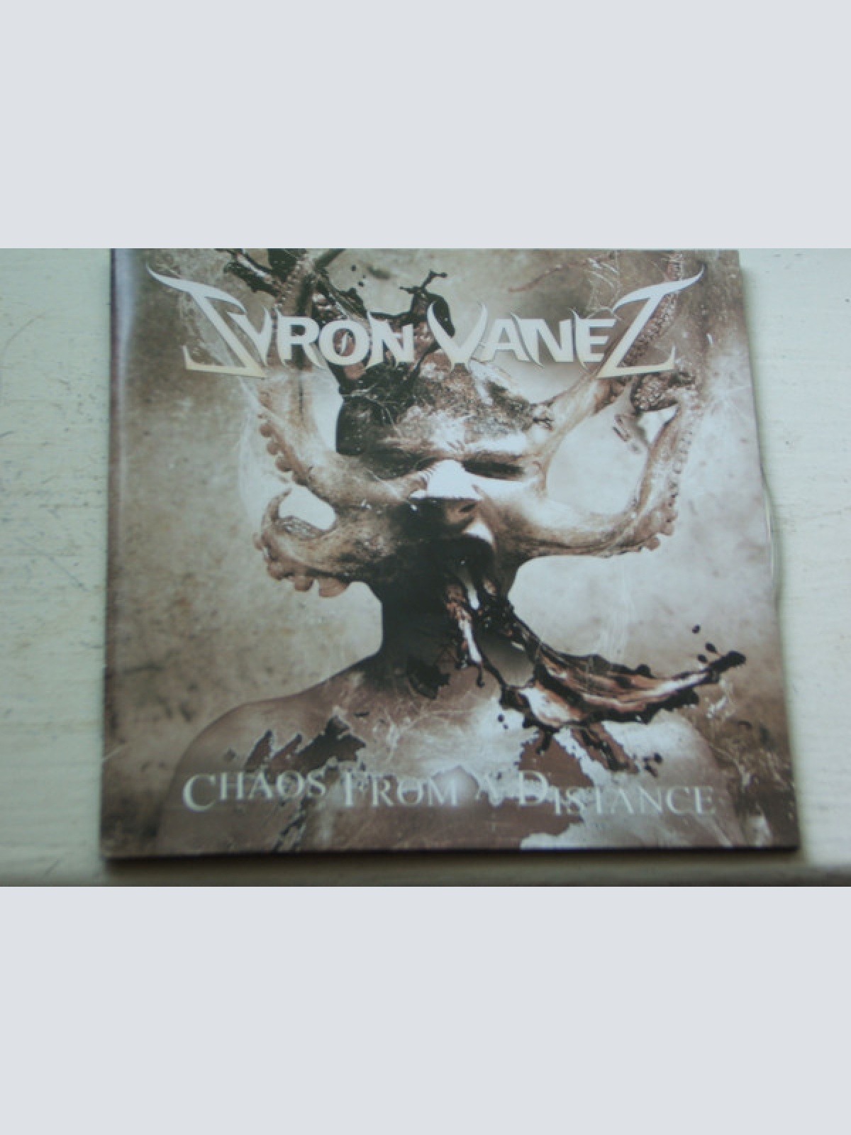 CD, Album Syron Vanes - Chaos From A Distance