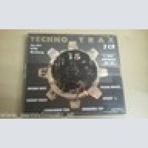 CD--TECHNO TRAX--VOL 15---ALBUM