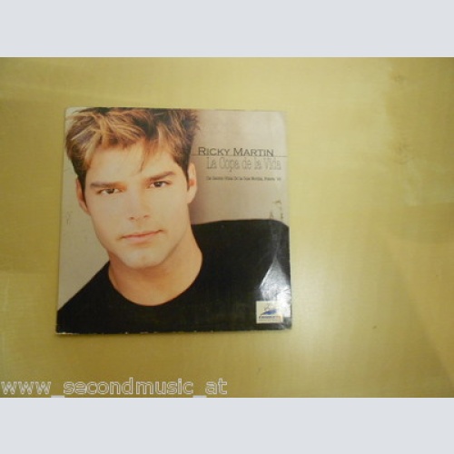 MAXI CD-- RICKY MARTIN--LA COPA DE LA VIDA--2   TRACKS--CARDSLEEVE