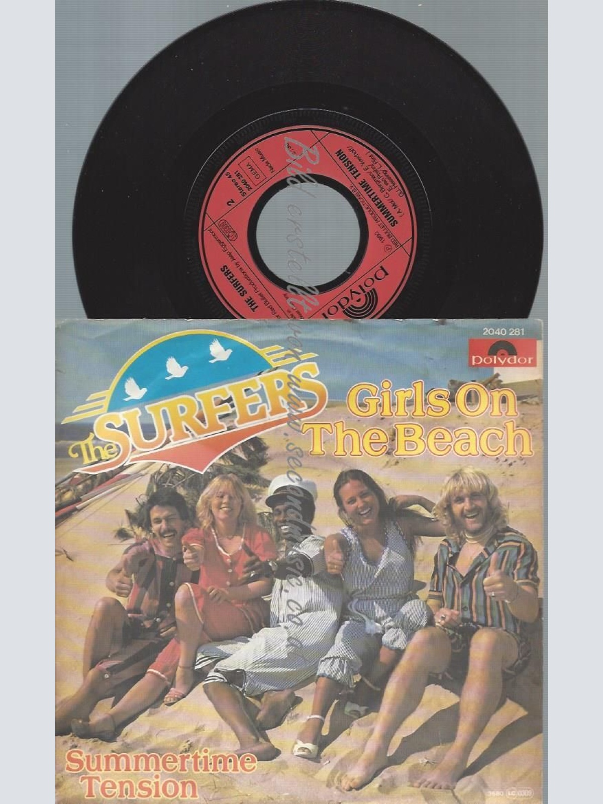 7"   The Surfers  Girls On The Beach