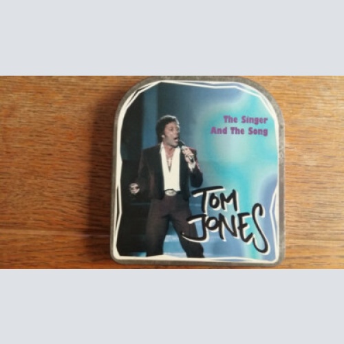 CD, Comp, met Tom Jones - The Singer And The Song