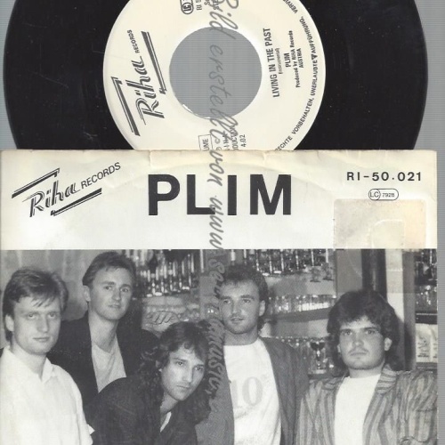 7" PLIM LIVING IN THE PAST