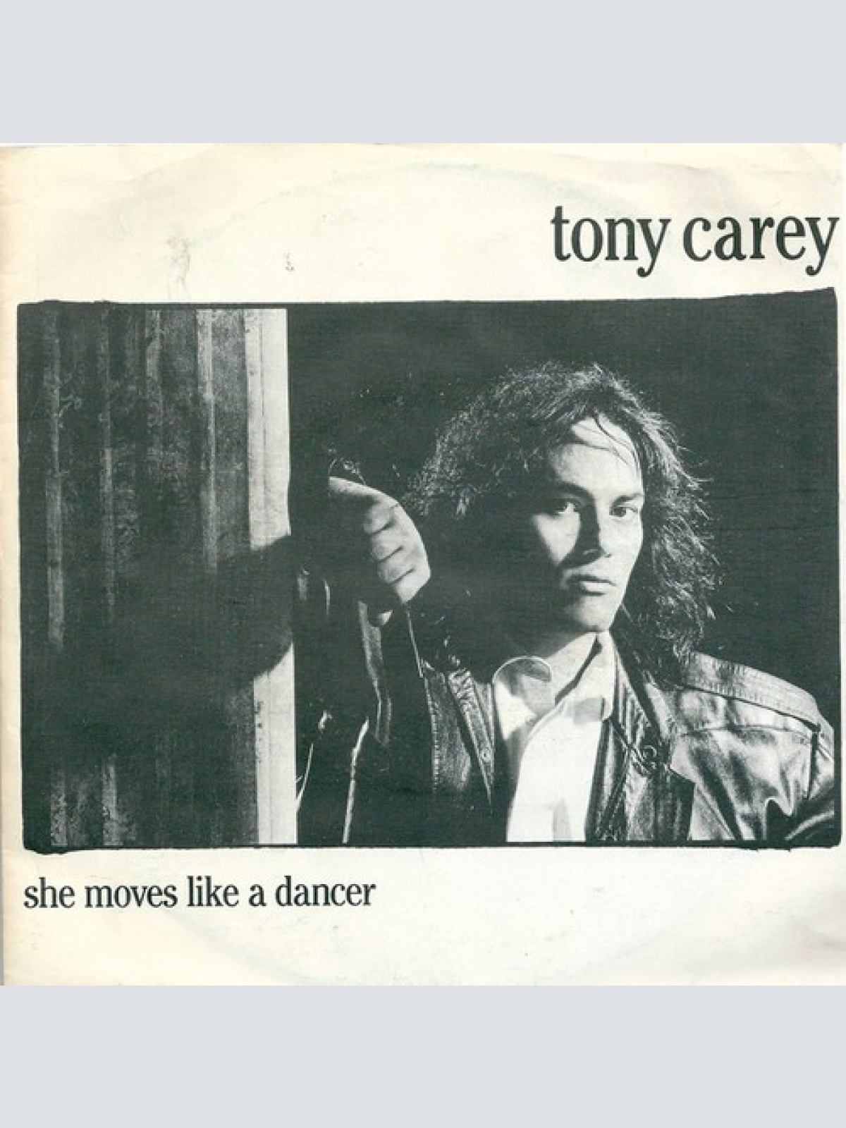 7", Single Tony Carey - She Moves Like A Dancer