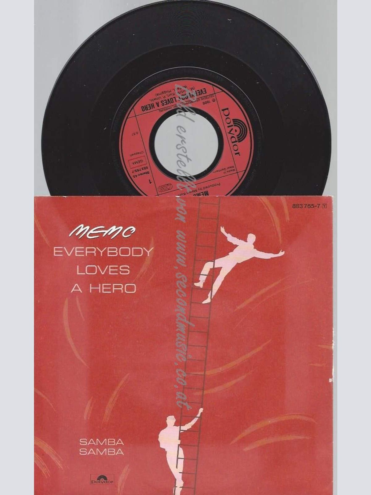 7" Memo    Everybody Loves A Hero