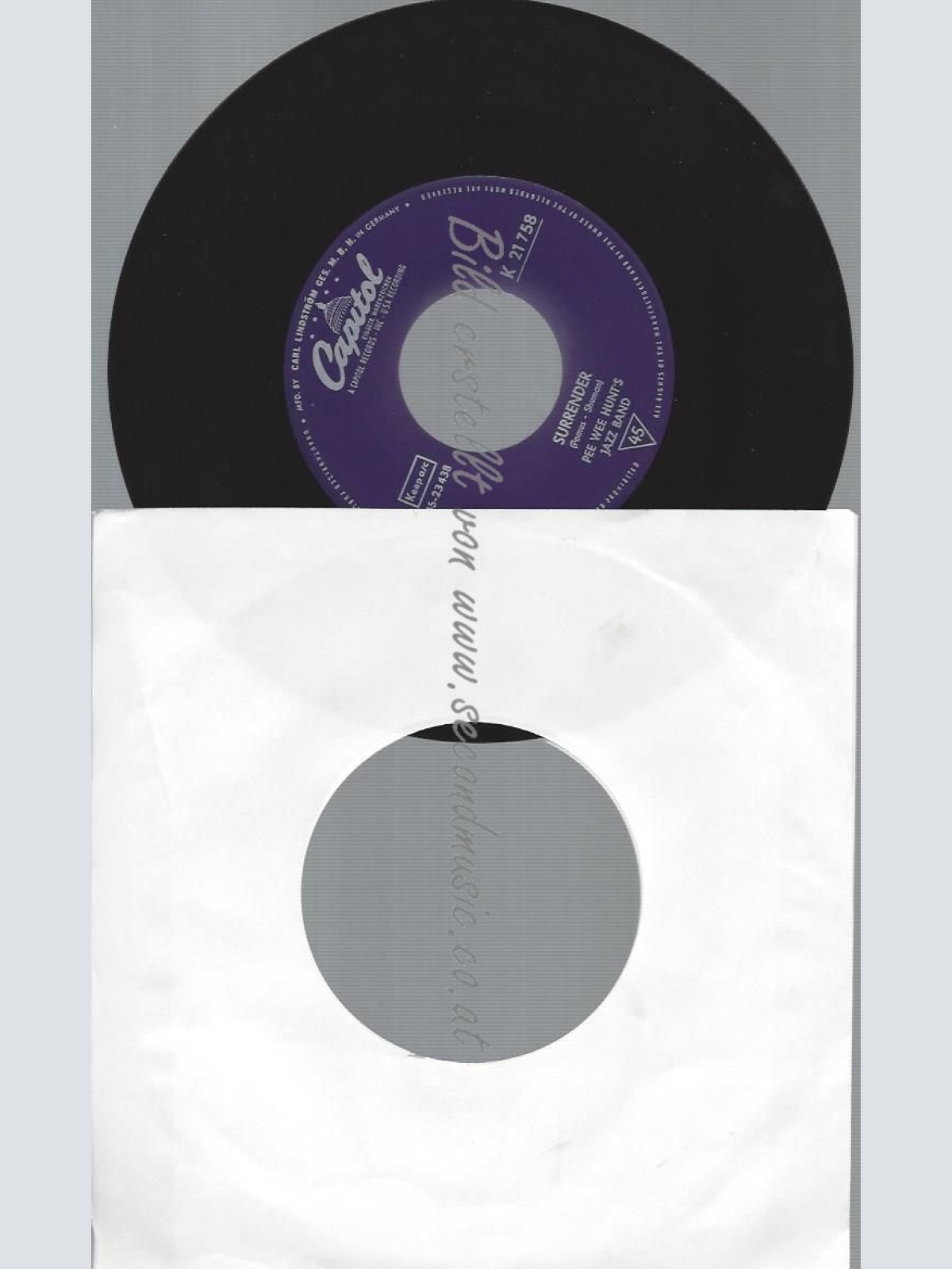 7"   Pee Wee Hunt's Jazz Band – Surrender