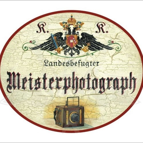 KuK Nostalgie Holzschild - Landesbefugter Meisterphotograph - Fotoapparat TH