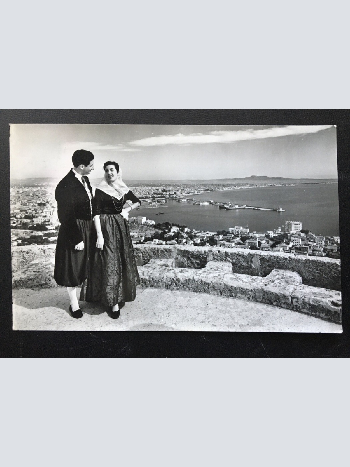 Mallorca - Palma - Blick aufs Meer - Paar - Spanien 400232 TH