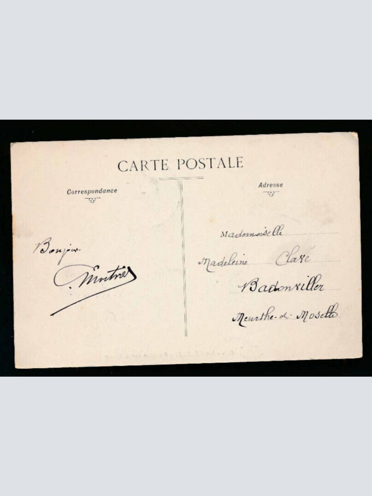 AK aus Montargis Frankreich mit Wäscherin (224)