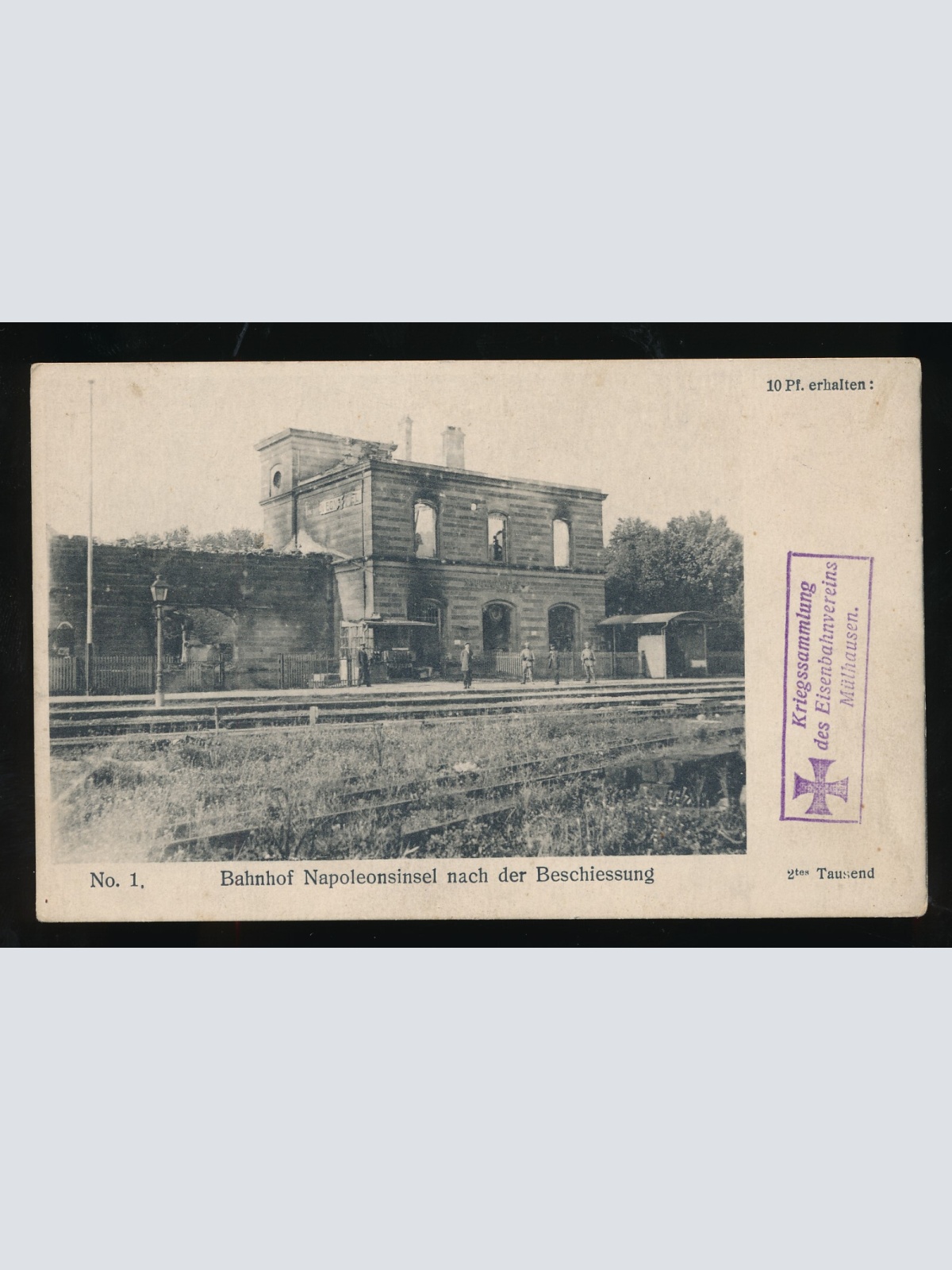 AK aus Napoleoninsel mit Bahnhof nach der Beschiessung Frankreich (518)