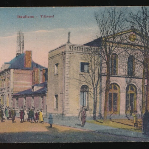 AK aus Doullens Tribunal Hauts-de-France Frankreich (1112)