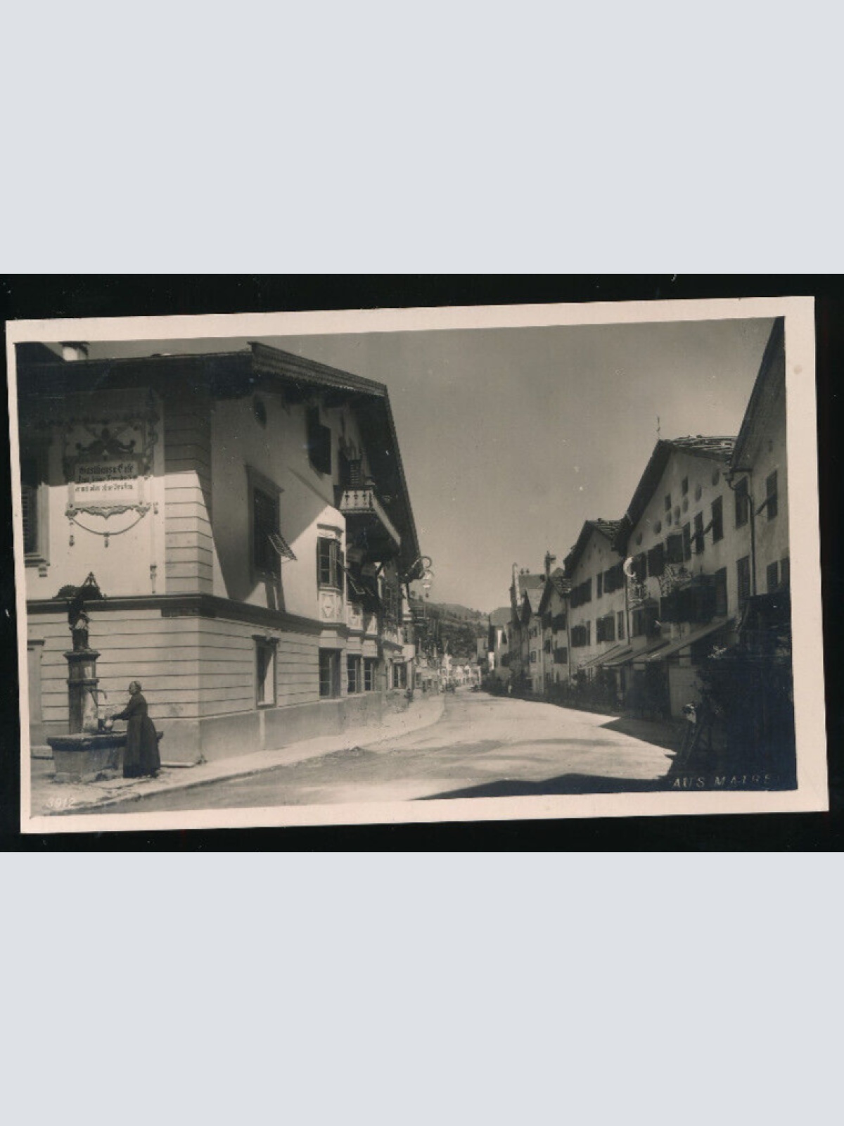 AK aus Matrei am Brenner mit Gasthof Krone Tirol (1033)